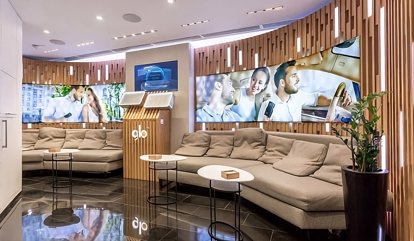 Glo Flagship Showroom — image 3
